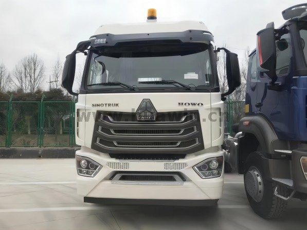 Sinotruk Howo N7b NX 6x4 شاحنة جرار مقصورة جديدة للمملكة العربية السعودية
