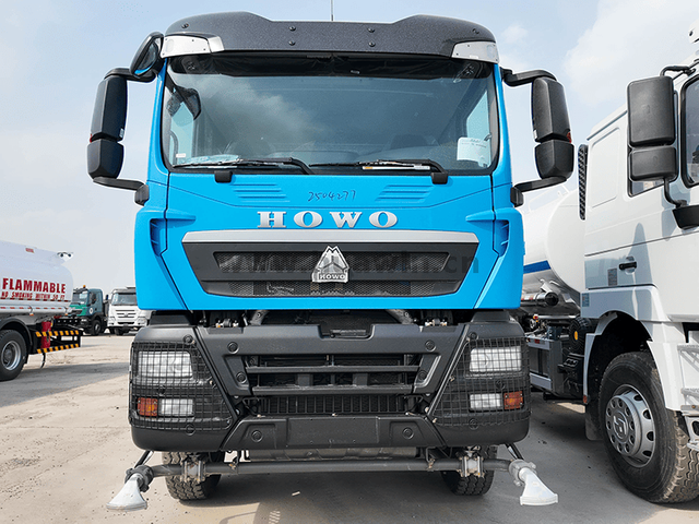 Howo Water Sprinkler Truck-TX-6 × 4 (الأزرق)