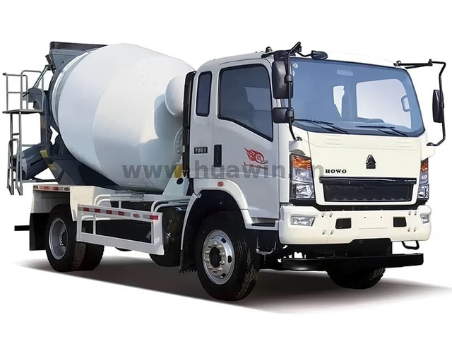 Sinotruk Howo 4x2 Mixer Truck