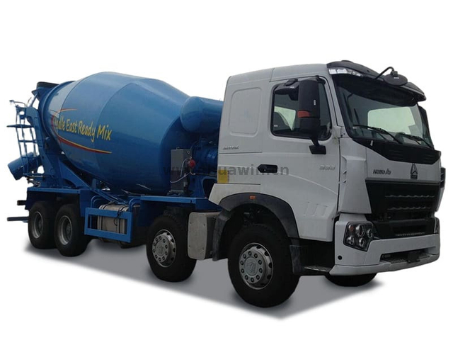 Sinotruk A7 8x4 شاحنة خلاط الخرسانة - 14CBM