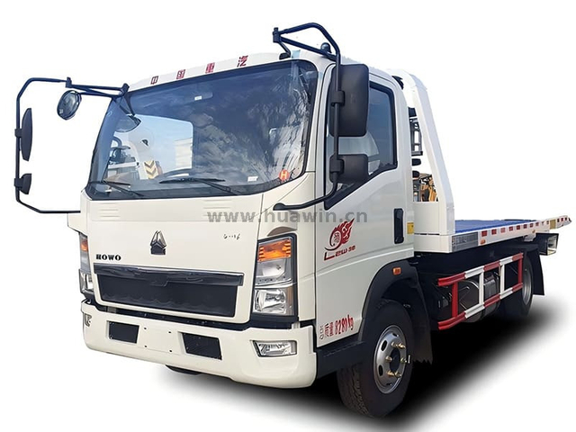 Sinotruk Howo Machinery Transfer Trucker Truck