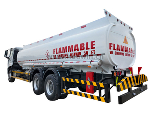 Howo الوقود ناقلة Truck-NX-6 × 4