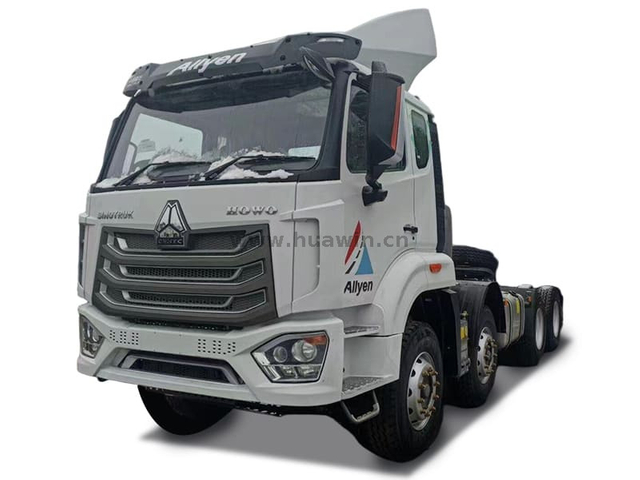 Sinotruk Howo Nx 8x4 جرار 