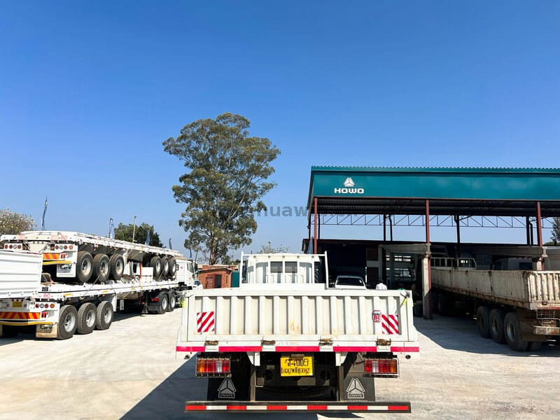 SINOTRUK HOWO 4X2 شاحنة بضائع خفيفة شاحنة Dropside Lorry Truck-19