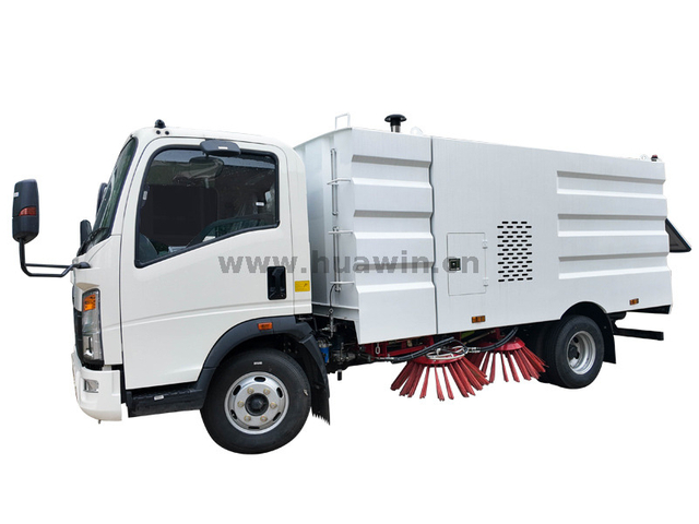 Sinotruk Howo Sweeper Truck-4x2 Light Truck