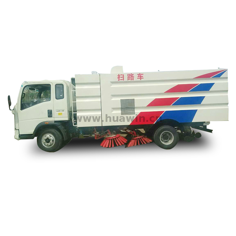 شاحنة كنس وغسل SINOTRUK HOWO 4x2