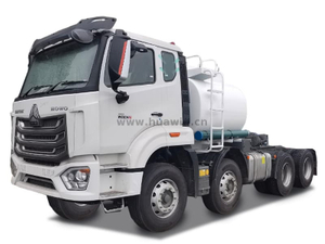 Sinotruk Howo Nx 8x4 جرار (4 خزان CBM)