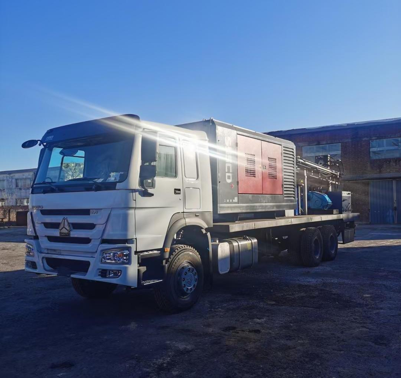 شاحنة حفر آبار المياه SINOTRUK HOWO 6x4 10 Wheeler