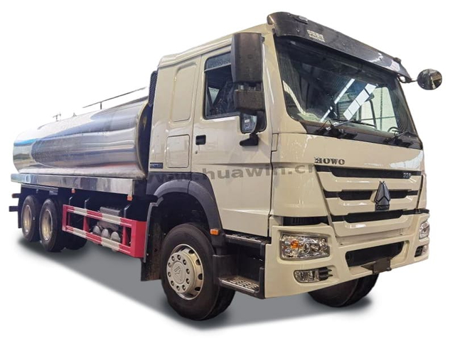 Howo 6x4 حليب مياه الصهاريج 20 CBM شاحنة من الفولاذ المقاوم للصدأ