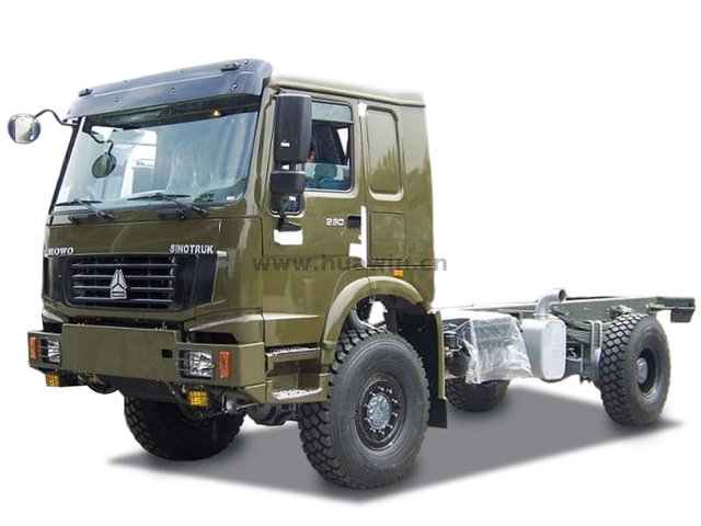 Sinotruk Howo 4x4 WHEELRER-DRIVE AWD CARGO CARGO HASSIS