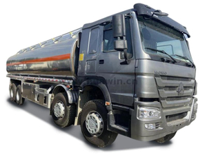 Sinotruk Howo 8x4 12 Wheeler Fuel Tanker Truck 30 KL مادة الألومنيوم