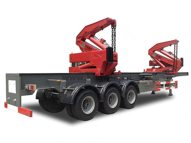 Sinotruk 3 Axles 20GP/40HQ SIDE CRANE