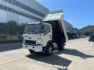 Sinotruk Howo 4 × 2 شاحنة تفريغ الخفيفة