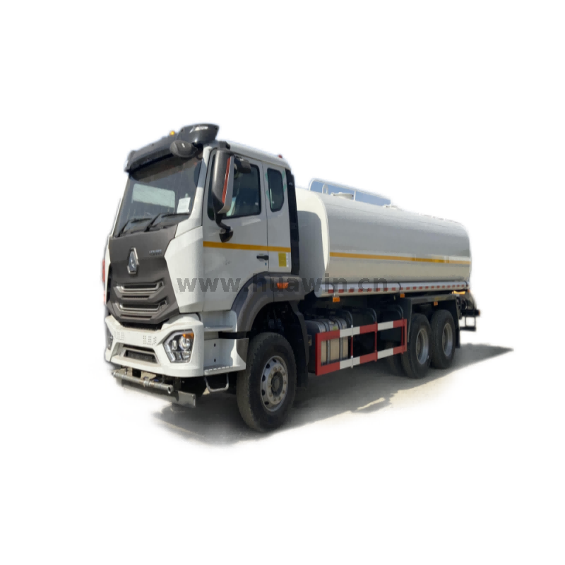 شاحنة نقل المياه SINOTRUK E7 6X4